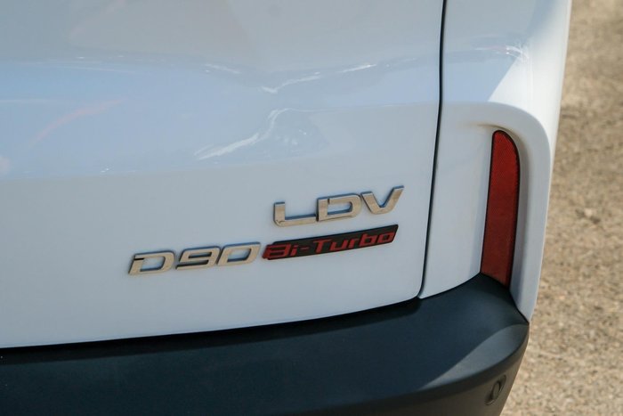 2023 LDV D90 Executive