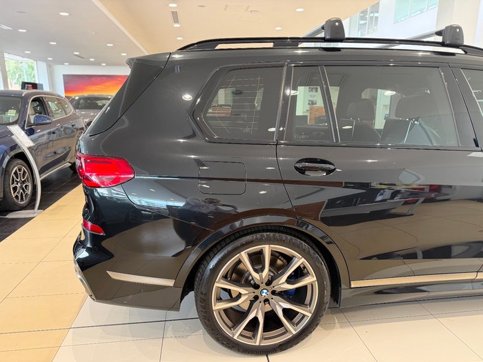 2019 BMW X7 M50d
