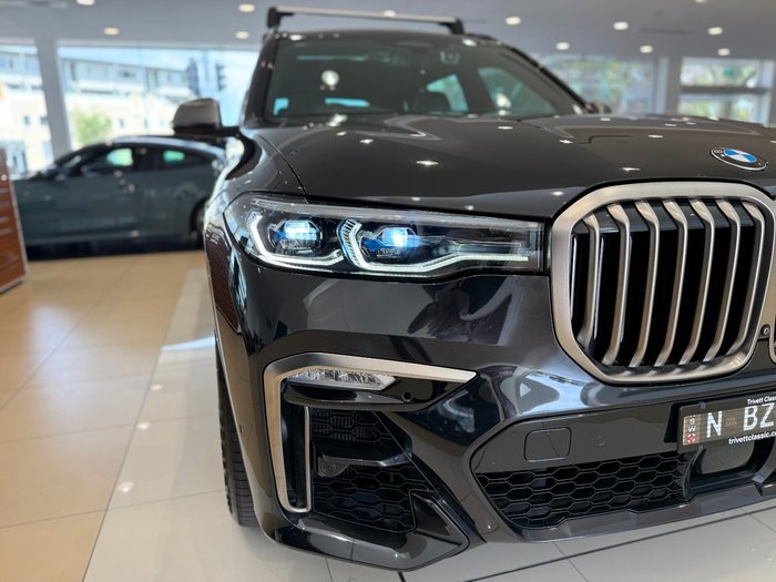 2019 BMW X7 M50d