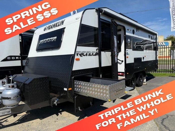 2025 Franklin Razor 220 Triple Bunk