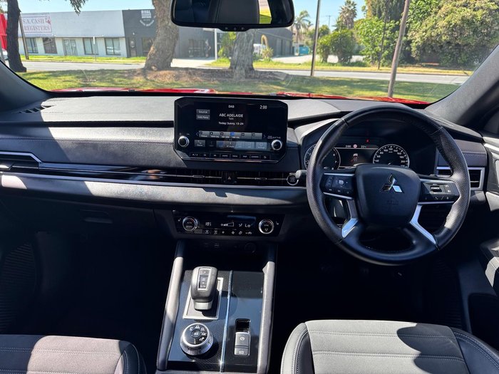 2024 Mitsubishi Outlander Black Edition ZM MY24 Red Diamond