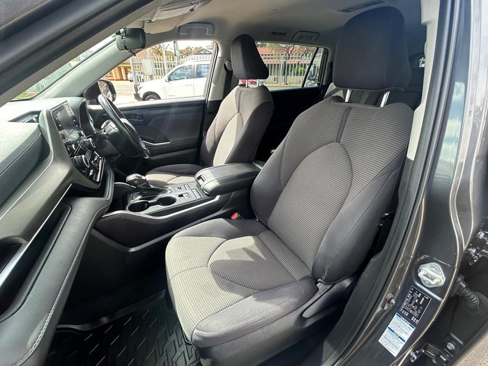 2021 Toyota Kluger GX