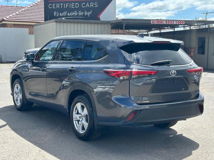 2021 Toyota Kluger GX