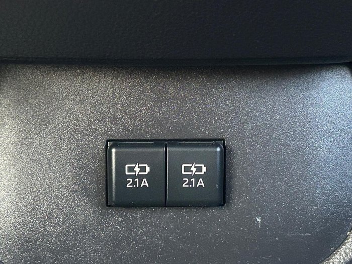 2021 Toyota Kluger GX