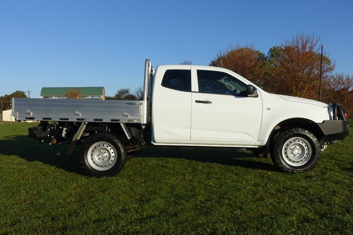 2022 Isuzu D-MAX SX MY22 4X4 Dual Range Mineral White
