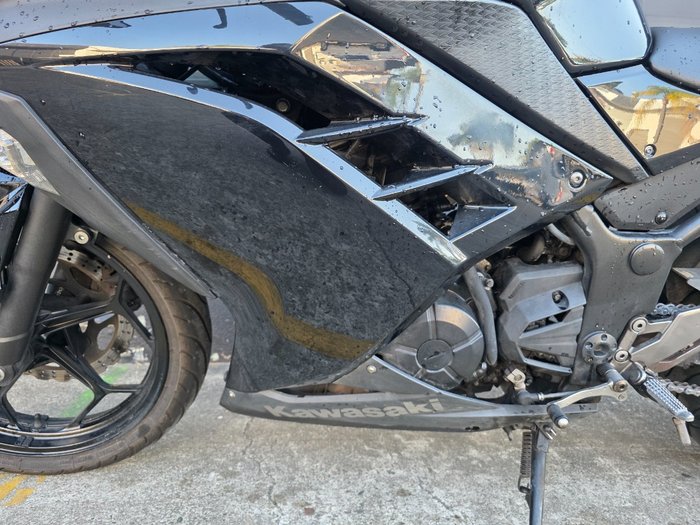 2013 Kawasaki NINJA 300 BLACK