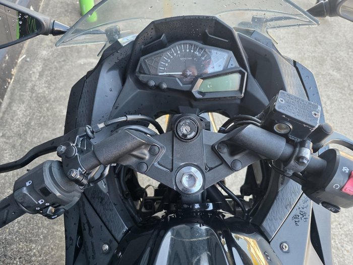 2013 Kawasaki NINJA 300 BLACK