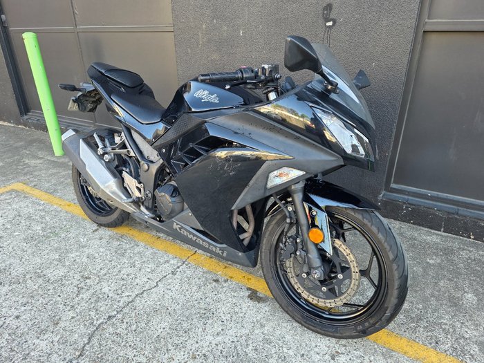 2013 Kawasaki NINJA 300 BLACK