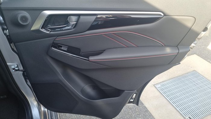 2025 Isuzu MU-X X-TERRAIN MY25.5 4X4 Dual Range Mercury Silver