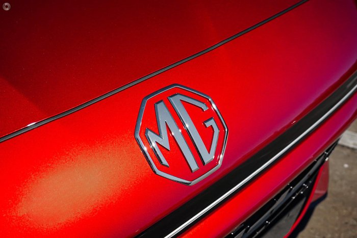 2025 MG HS Super Hybrid Essence