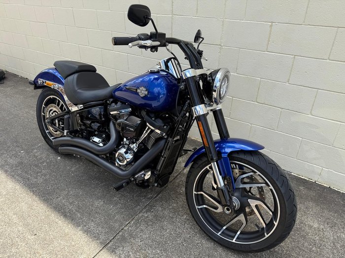 2018 Harley-Davidson Sport Glide 107 (FLSB) Softail Blue