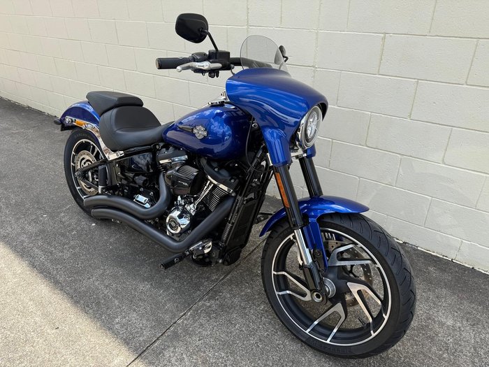 2018 Harley-Davidson Sport Glide 107 (FLSB) Softail Blue