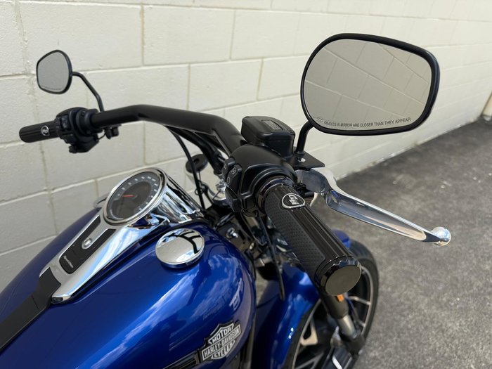 2018 Harley-Davidson Sport Glide 107 (FLSB) Softail Blue