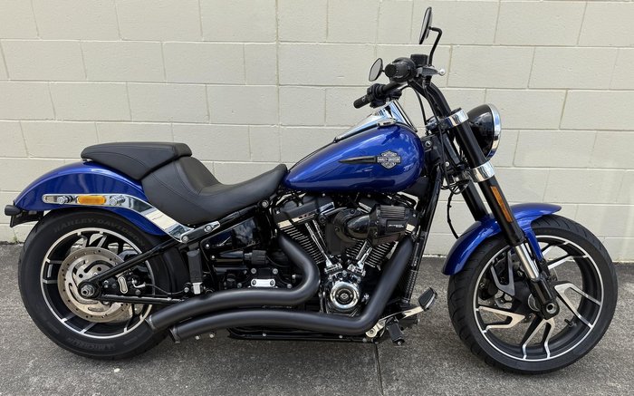 2018 Harley-Davidson Sport Glide 107 (FLSB) Softail Blue