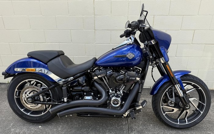 2018 Harley-Davidson Sport Glide 107 (FLSB) Softail Blue