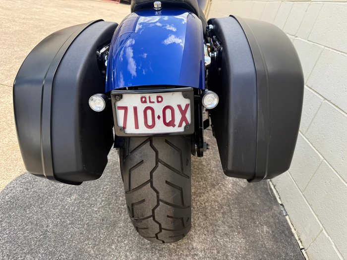 2018 Harley-Davidson Sport Glide 107 (FLSB) Softail Blue