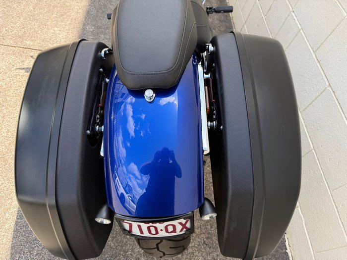 2018 Harley-Davidson Sport Glide 107 (FLSB) Softail Blue