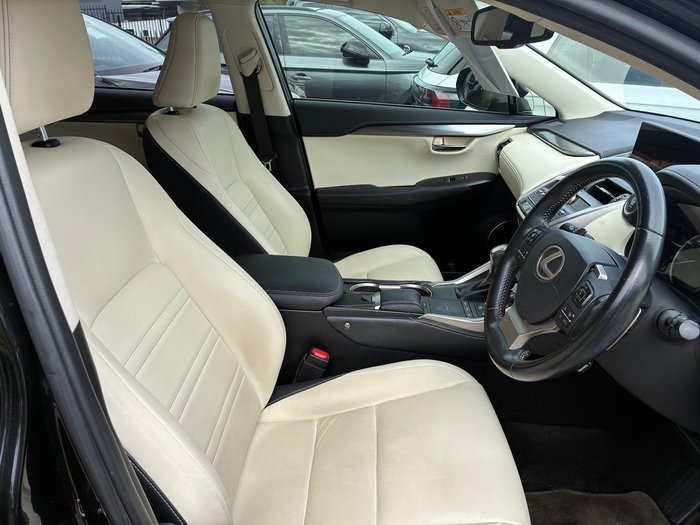 2017 Lexus NX 300 Luxury