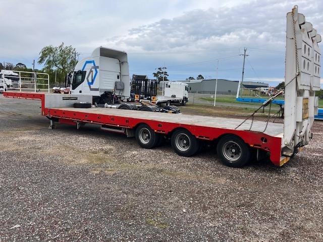2021 Stonestar Drop Deck Widner Fully Speced Rt By Fold $75000+Gst RED