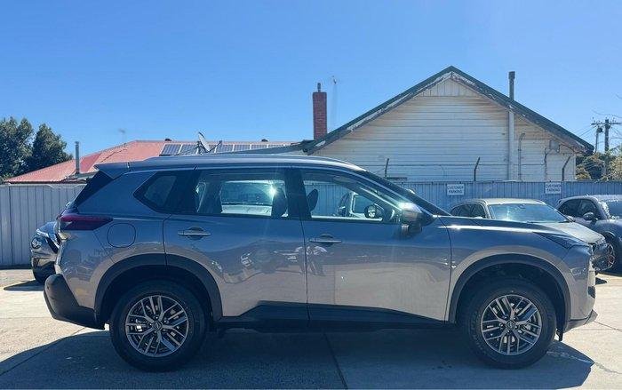 2025 Nissan X-TRAIL ST