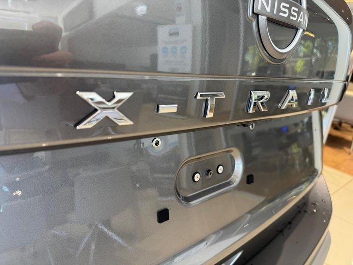 2025 Nissan X-TRAIL ST