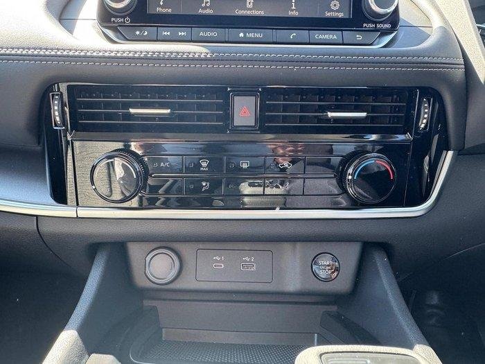 2025 Nissan X-TRAIL ST