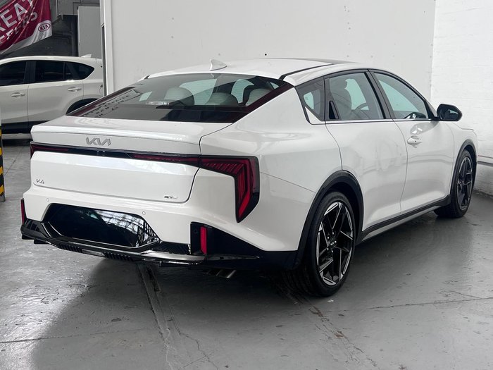 2025 Kia K4 GT-Line