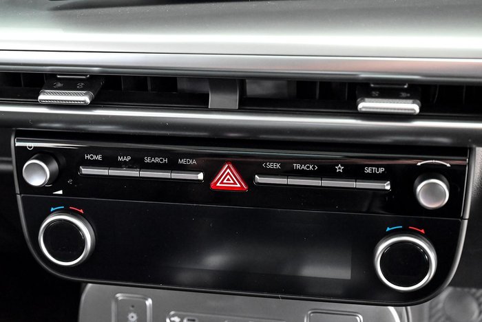 2025 Hyundai IONIQ 9 Calligraphy