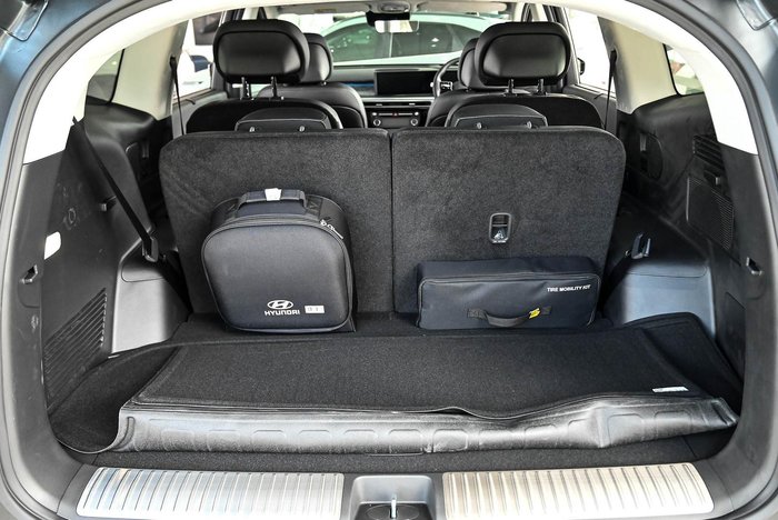 2025 Hyundai IONIQ 9 Calligraphy