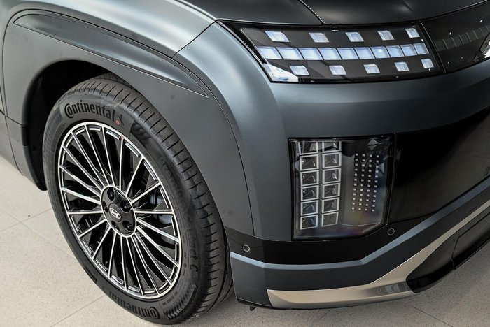 2025 Hyundai IONIQ 9 Calligraphy