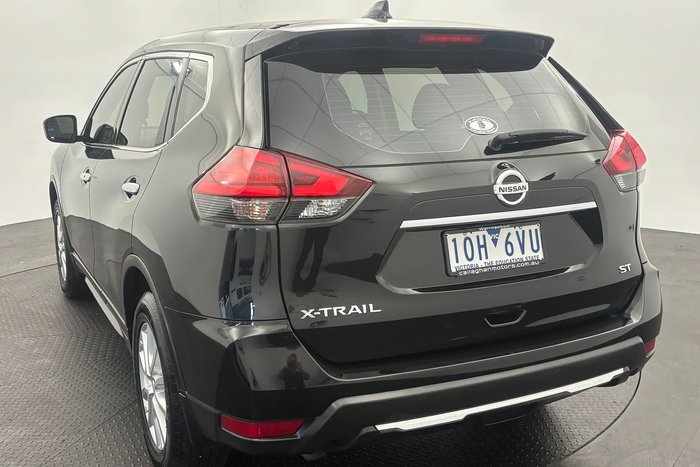 2018 Nissan X-TRAIL ST