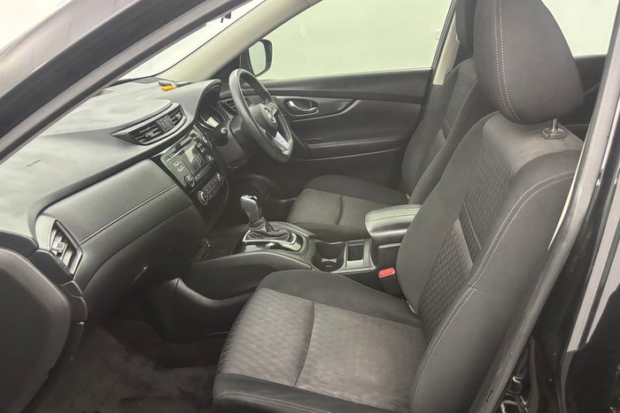 2018 Nissan X-TRAIL ST