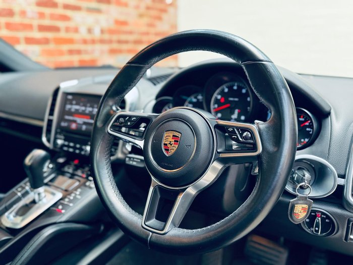 2016 Porsche Cayenne Platinum Edition 92A MY17 4X4 On Demand Black