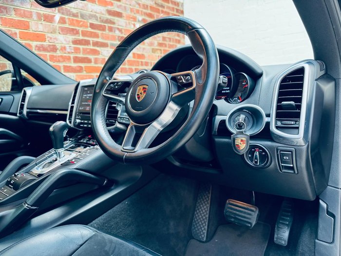 2016 Porsche Cayenne 92A MY17 4X4 On Demand Black