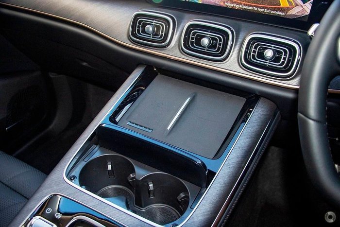 2025 Jaecoo J8 Track