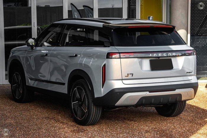 2025 Jaecoo J7 SHS Summit