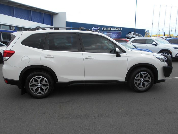 2021 Subaru Forester 2.5i