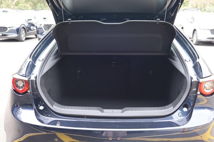 2025 Mazda 3 G20 Touring