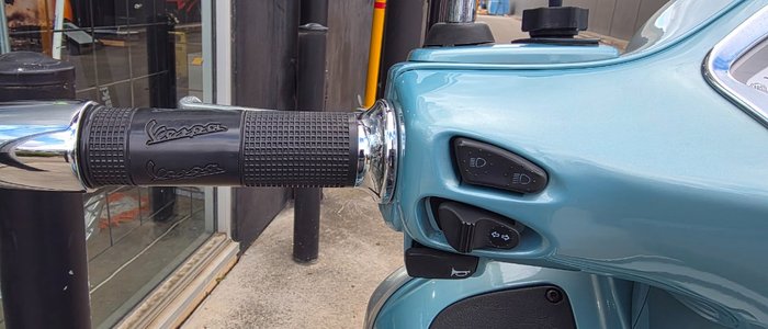 2016 VESPA GTS 300 SUPER SPORT BLUE