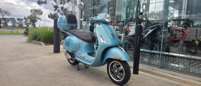 2016 VESPA GTS 300 SUPER SPORT BLUE