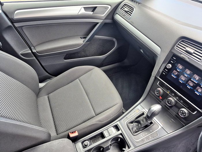 2020 Volkswagen Golf 110TSI Trendline 7.5 MY20 Tungsten Silver