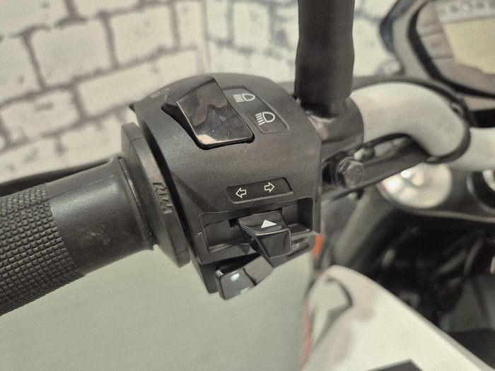 2019 KTM 200 Duke Duke White