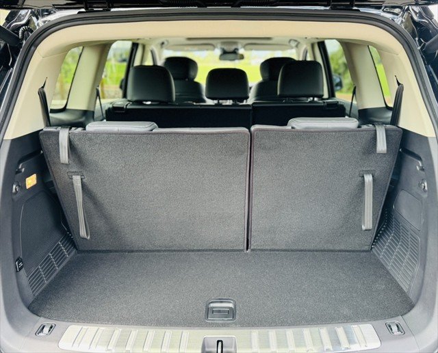 2025 LDV D90 Executive