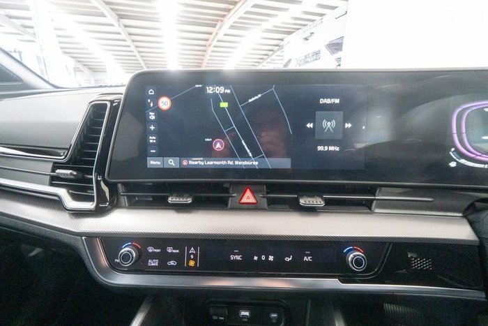 2024 Kia Sportage SX+