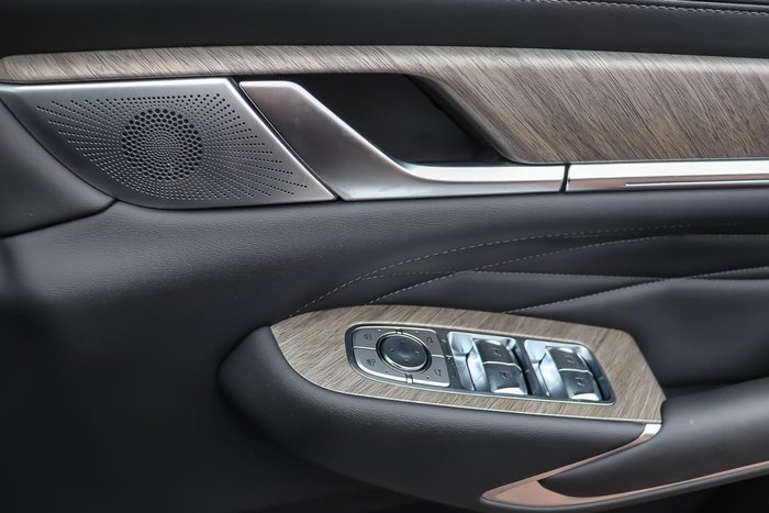 2025 GWM Tank 500 Ultra Hi4-T PHEV