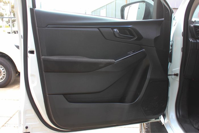 2022 Isuzu D-MAX SX MY22 4X4 Dual Range Mineral White