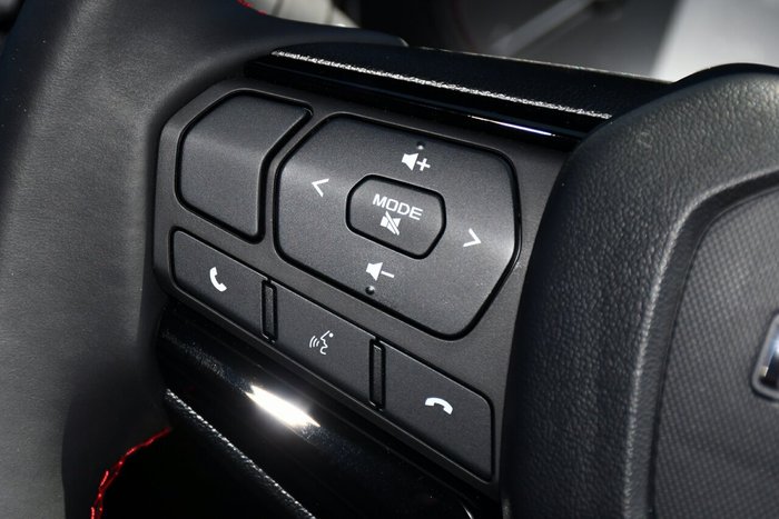 2025 Isuzu D-MAX X-TERRAIN