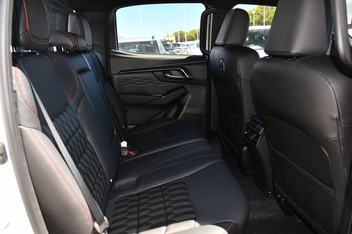 2025 Isuzu D-MAX X-TERRAIN