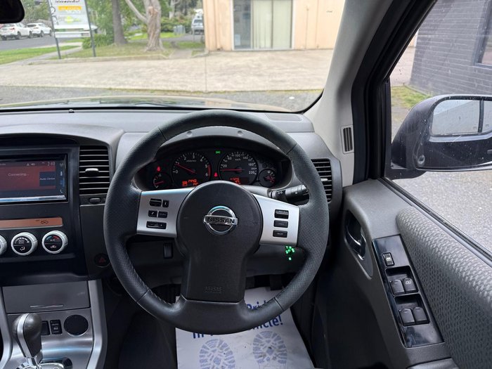 2012 Nissan Navara ST D40 Series 6 4x2 Midnight Black