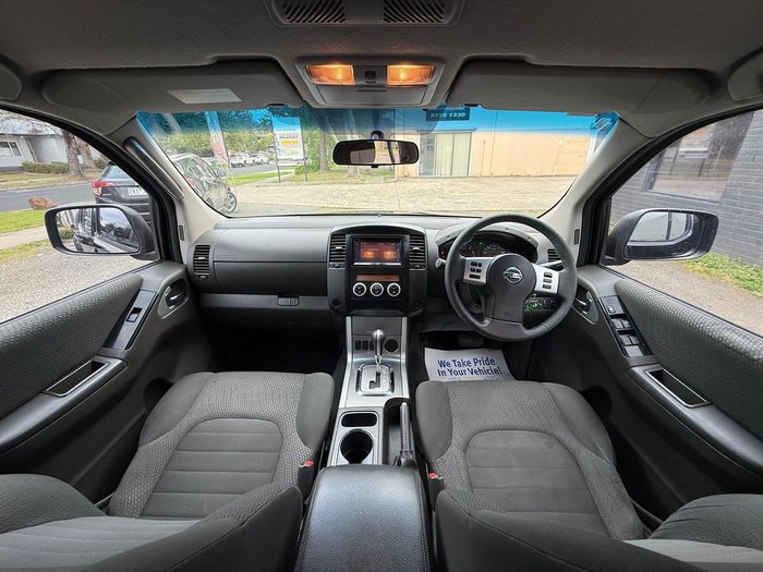 2012 Nissan Navara ST D40 Series 6 4x2 Midnight Black